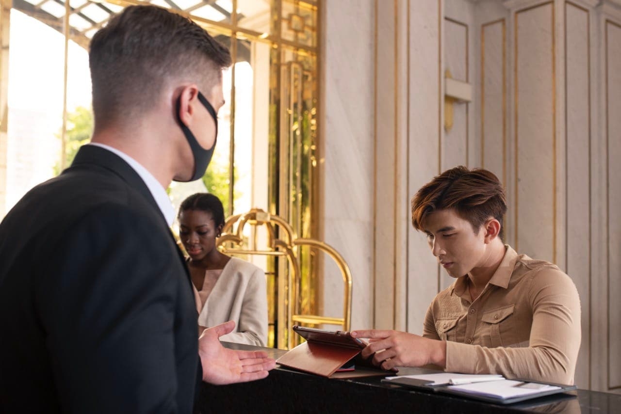 Wie verbessert ein Hotelmanagementsystem das Gästeerlebnis und die Zufriedenheit?